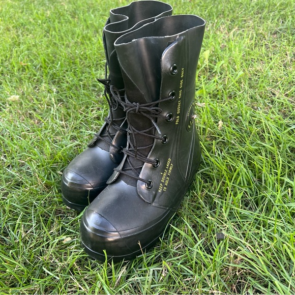 VTG Bata 1972 Mickey Mouse US Military Combat Cold Boots Womens 7W Mens 5W - Picture 5 of 16